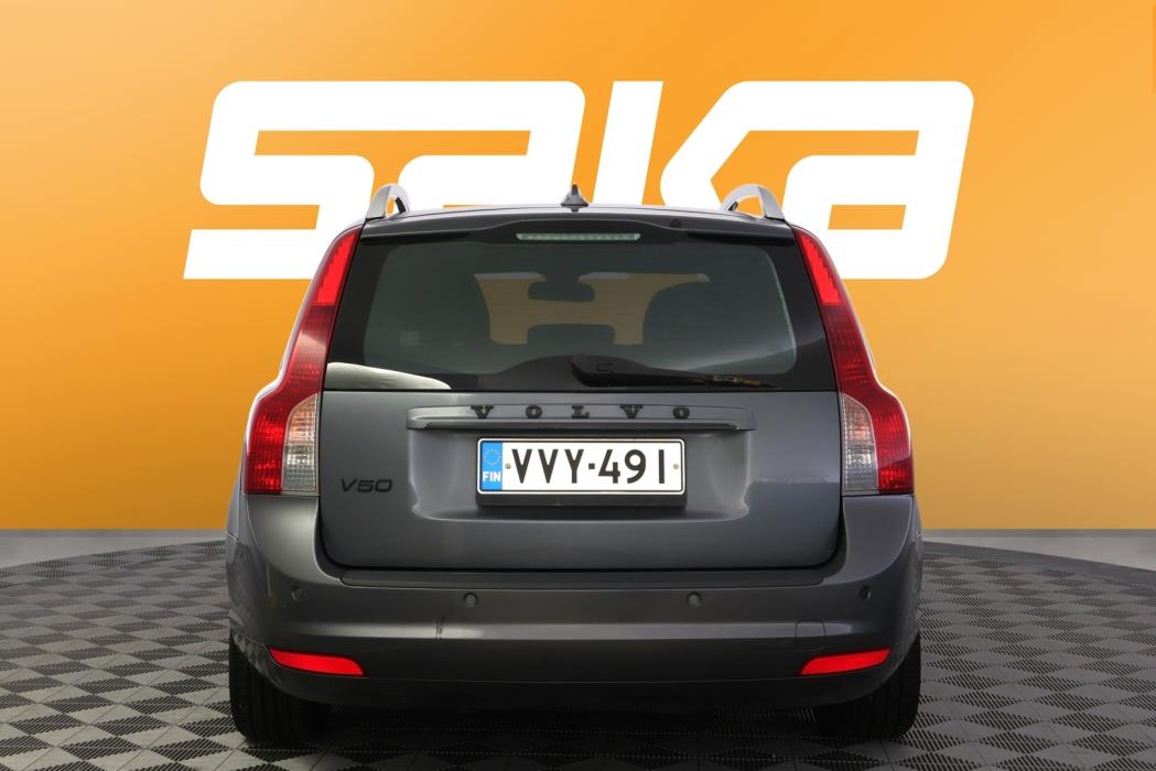 VOLVO V50 2012
