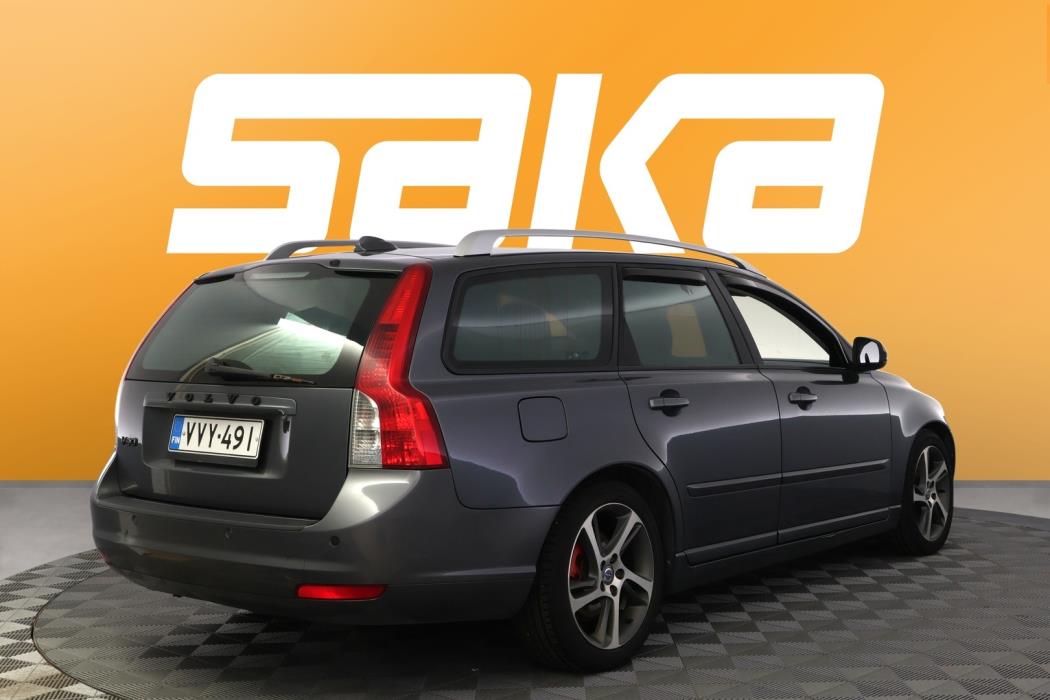 VOLVO V50 2012