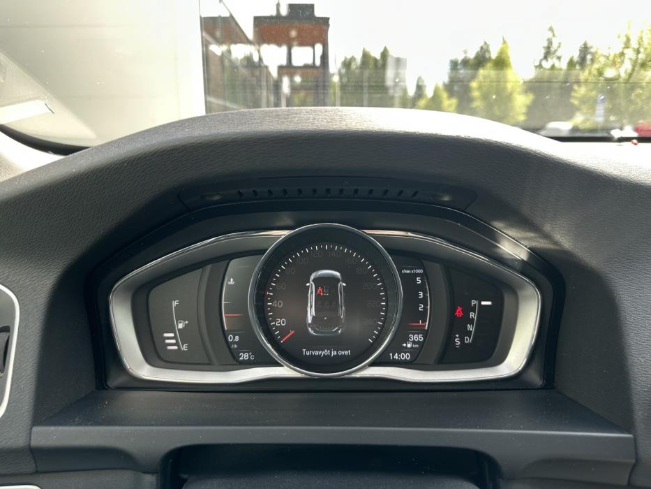 VOLVO V60 Cross Country 2017