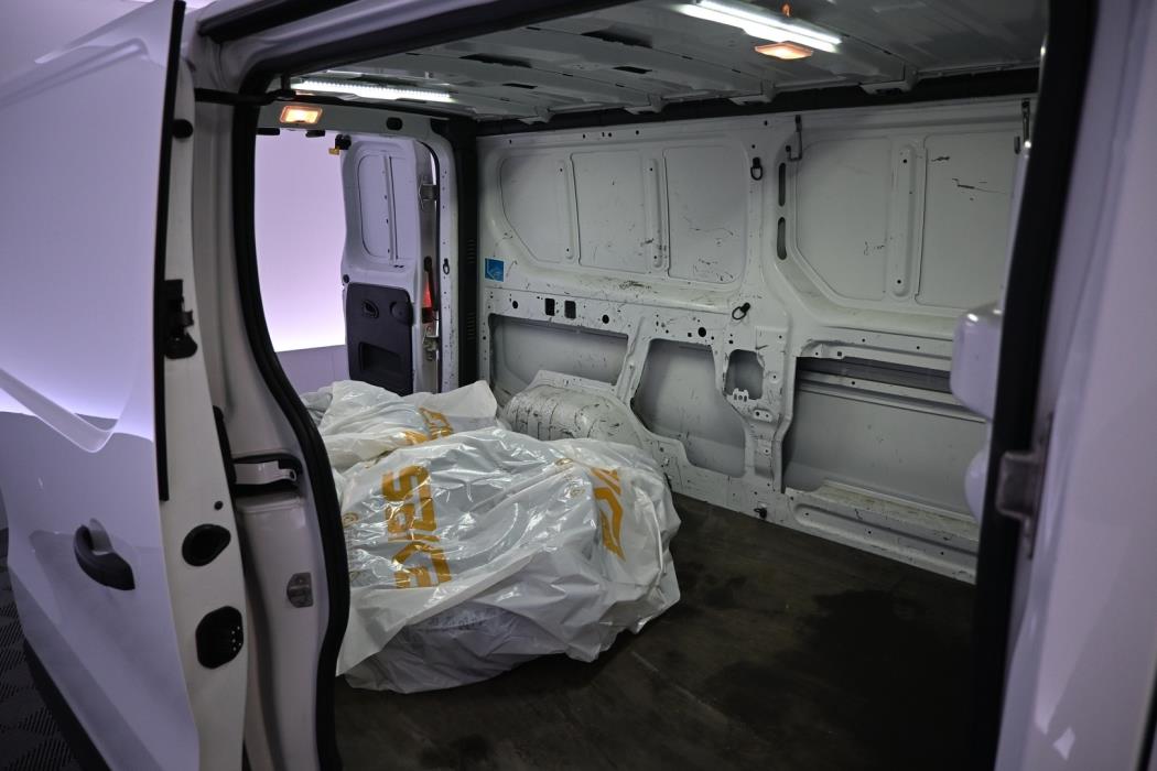 NISSAN NV300 2017