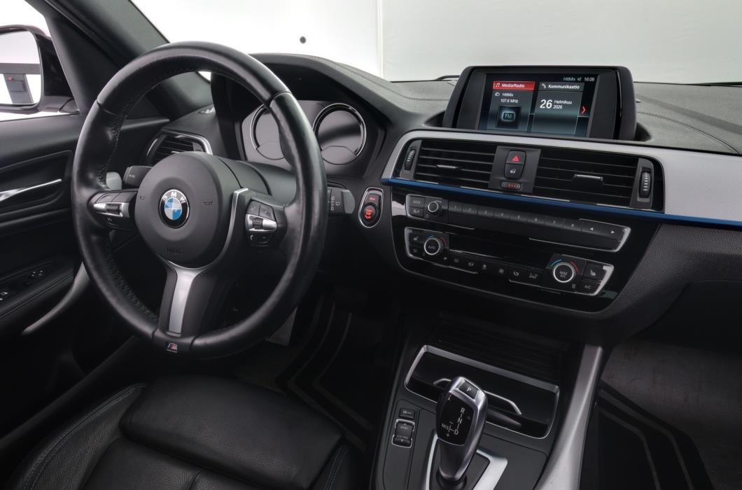BMW 118 2018