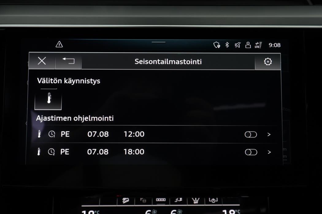 AUDI e-tron 2023