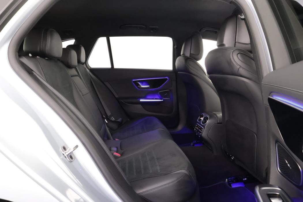 MERCEDES-BENZ C 2023