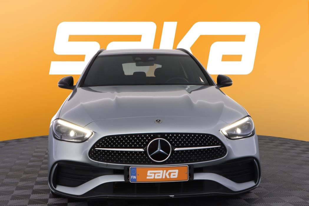 MERCEDES-BENZ C 2023