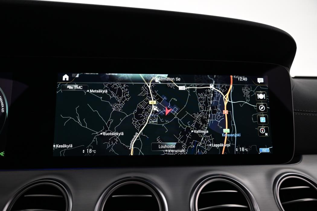 MERCEDES-BENZ E 2023