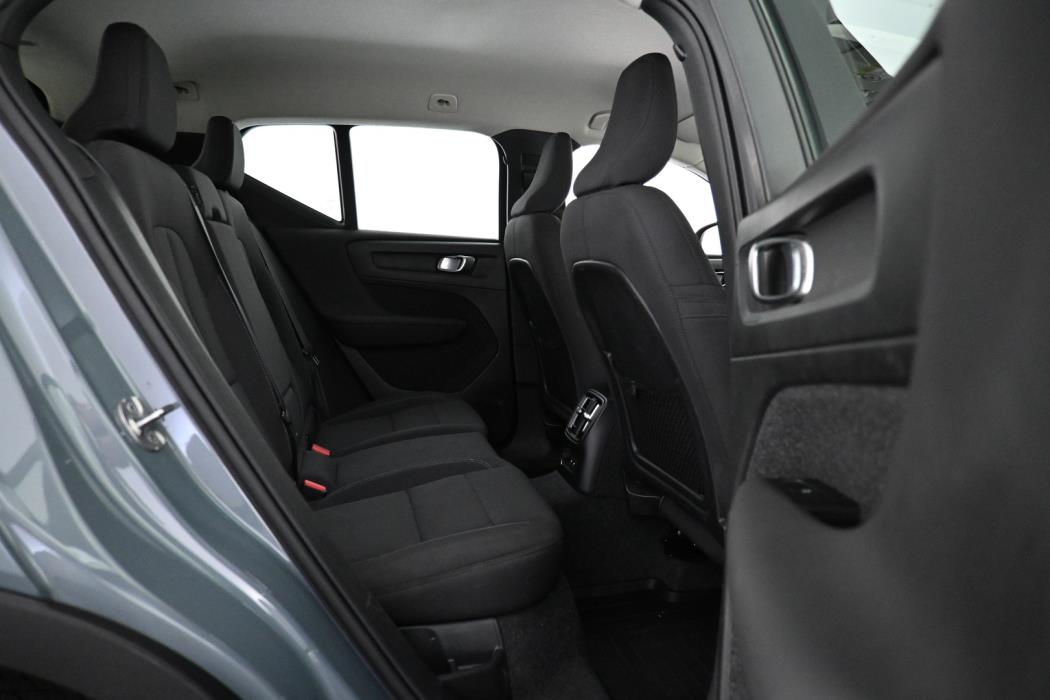 VOLVO XC40 2022