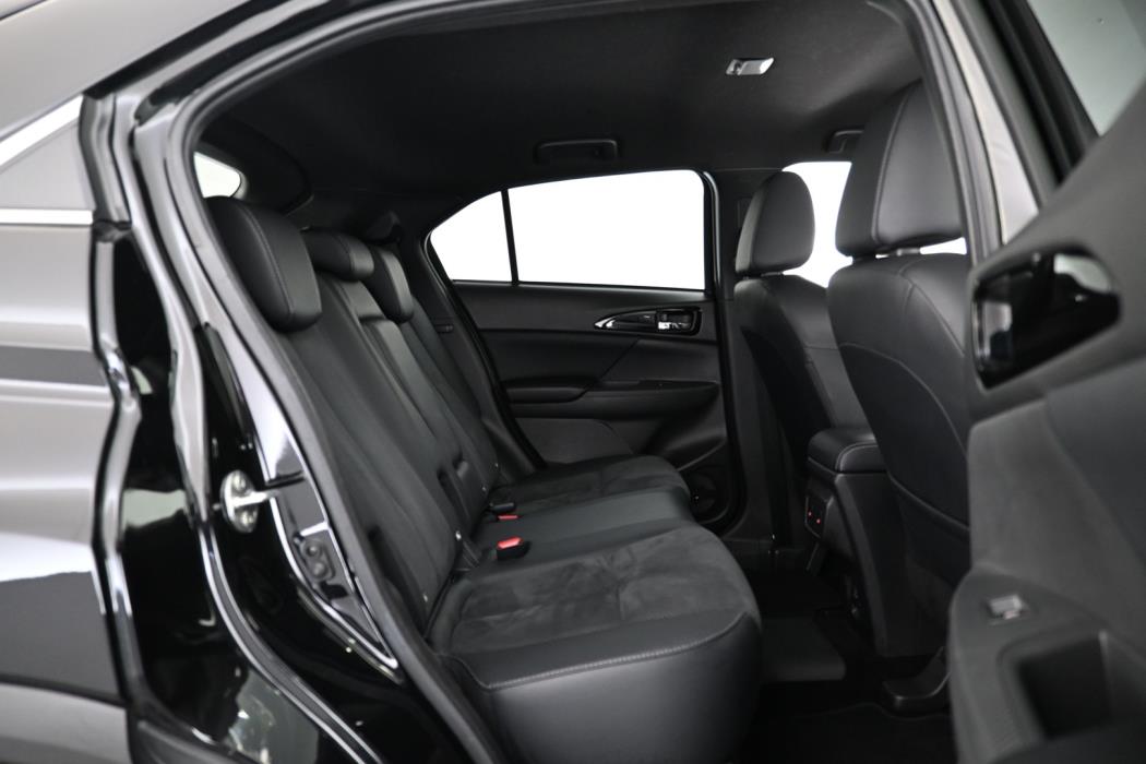 MITSUBISHI Eclipse Cross 2024