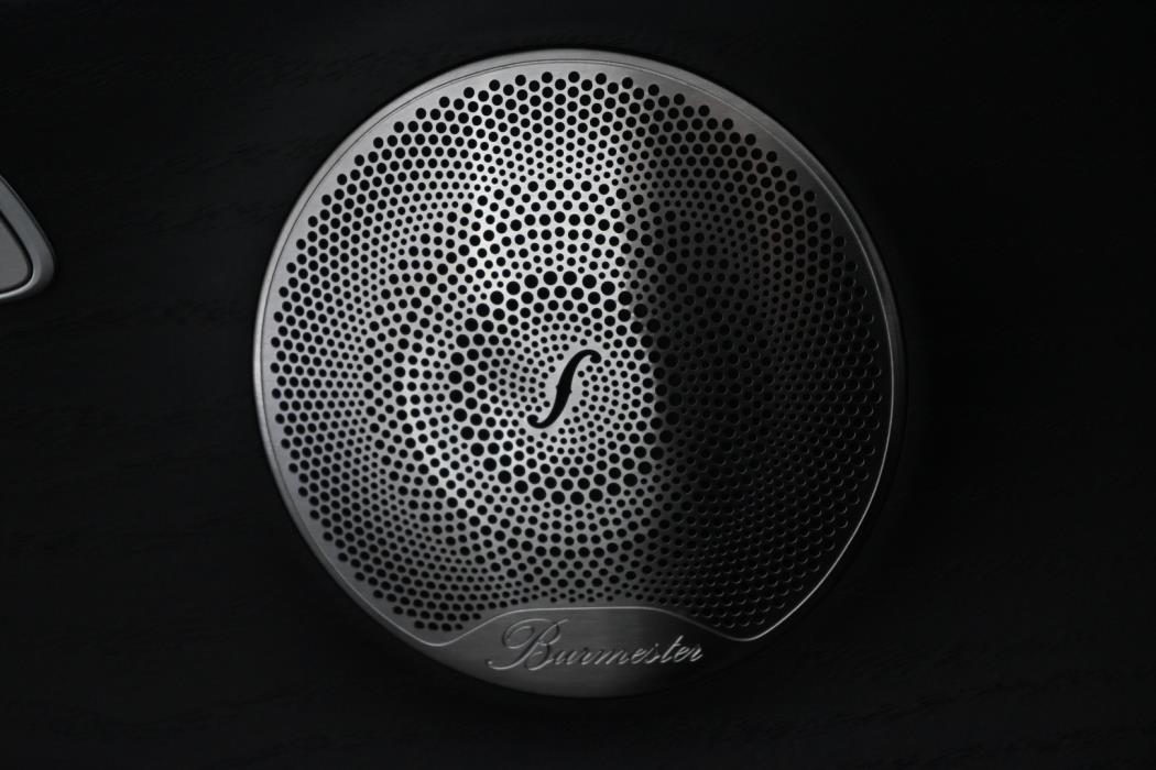 MERCEDES-BENZ E 2022