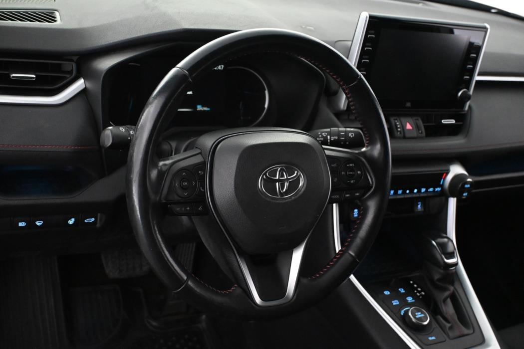 TOYOTA RAV4 Plug-in 2020