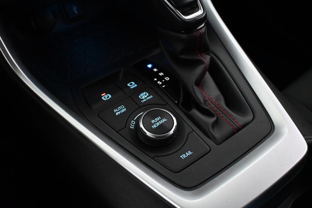 TOYOTA RAV4 Plug-in 2020