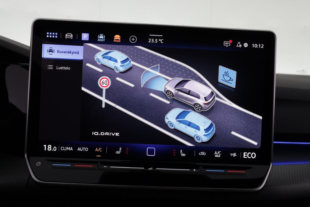 VOLKSWAGEN Golf 2026