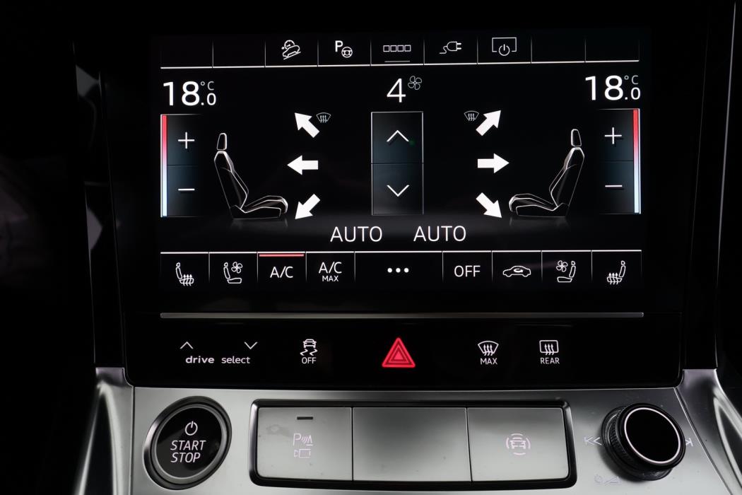 AUDI e-tron 2023