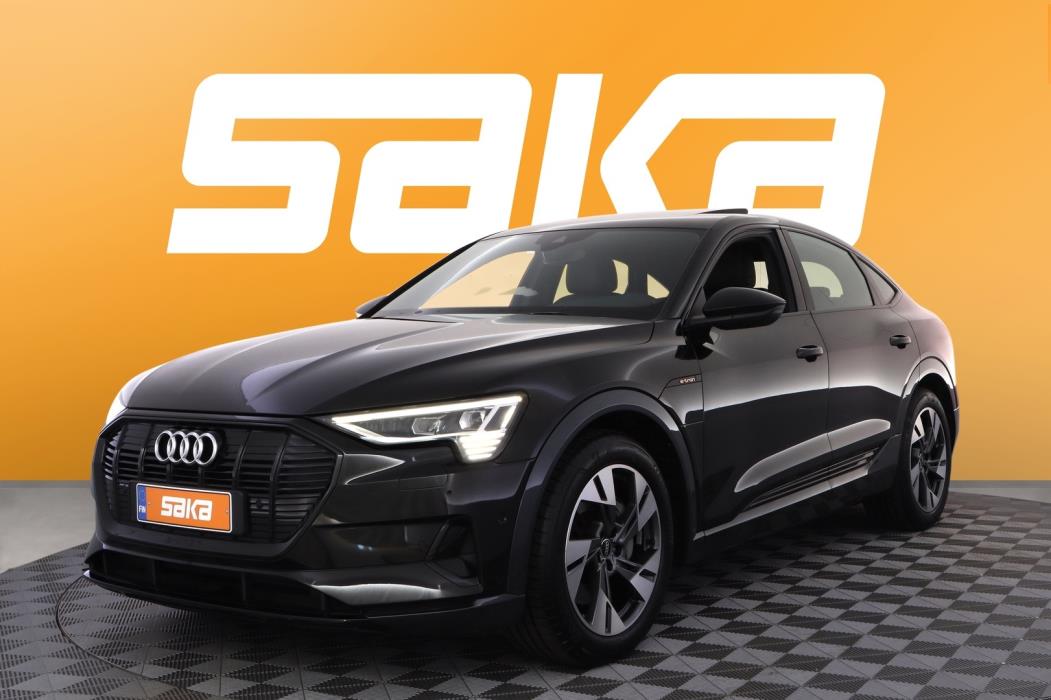 AUDI e-tron 2023