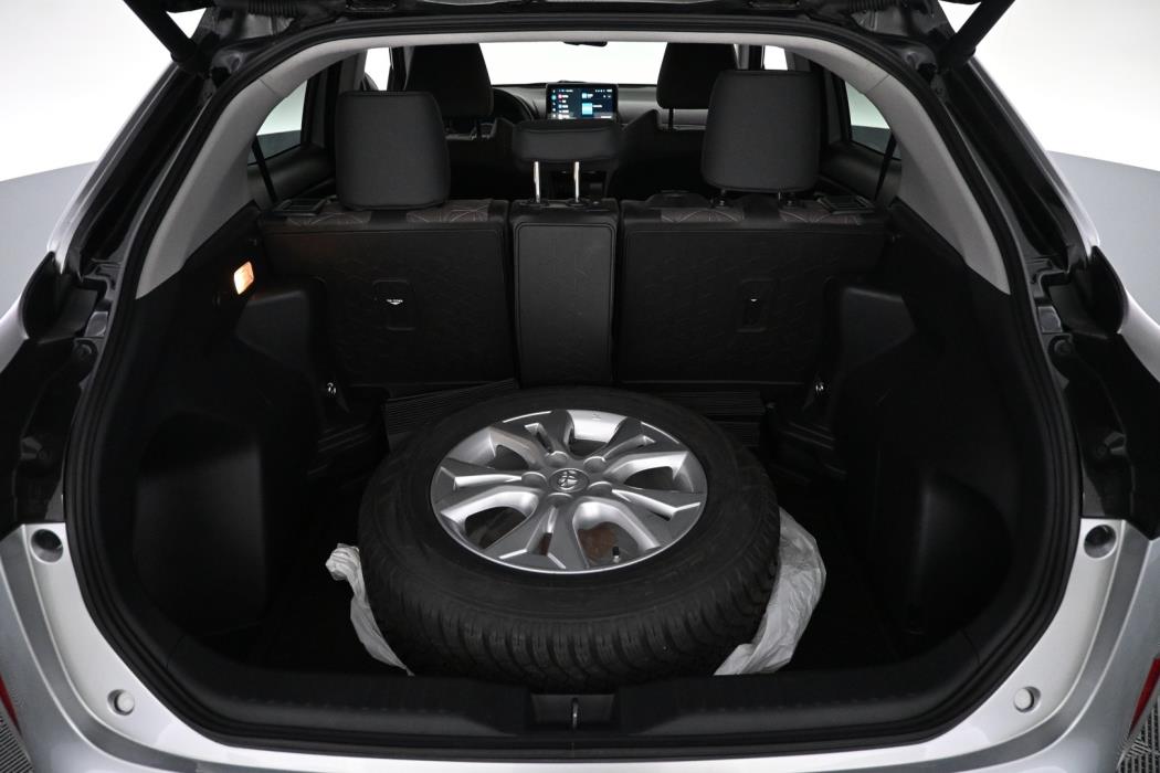 TOYOTA Yaris Cross 2024