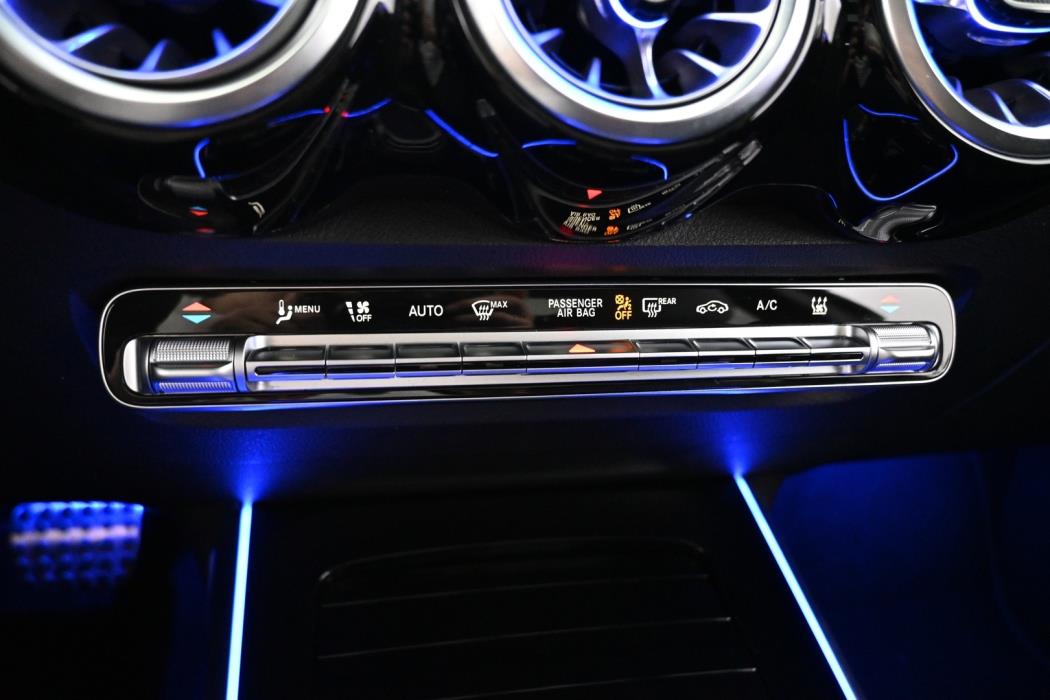 MERCEDES-BENZ EQB 2025