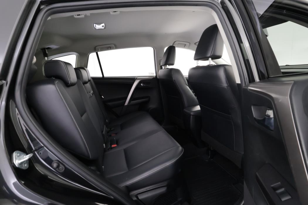 TOYOTA RAV4 2017