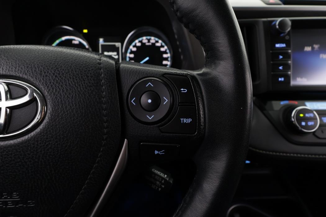 TOYOTA RAV4 2017