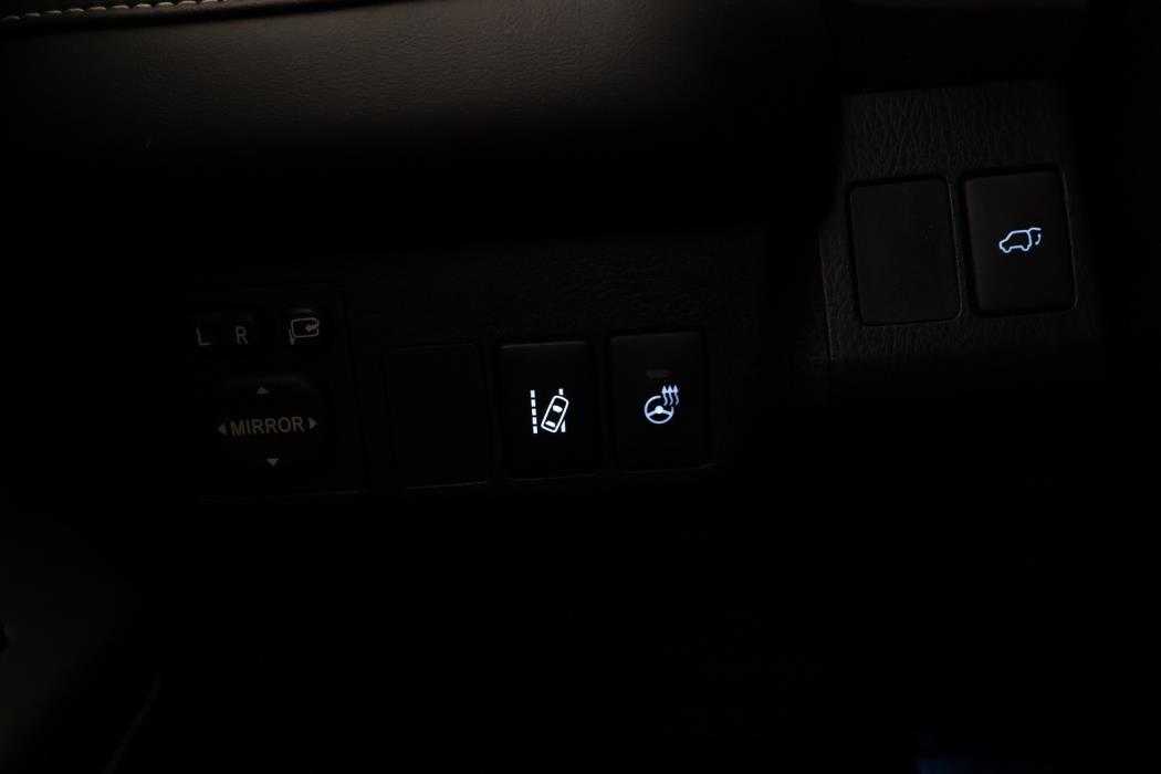 TOYOTA RAV4 2017