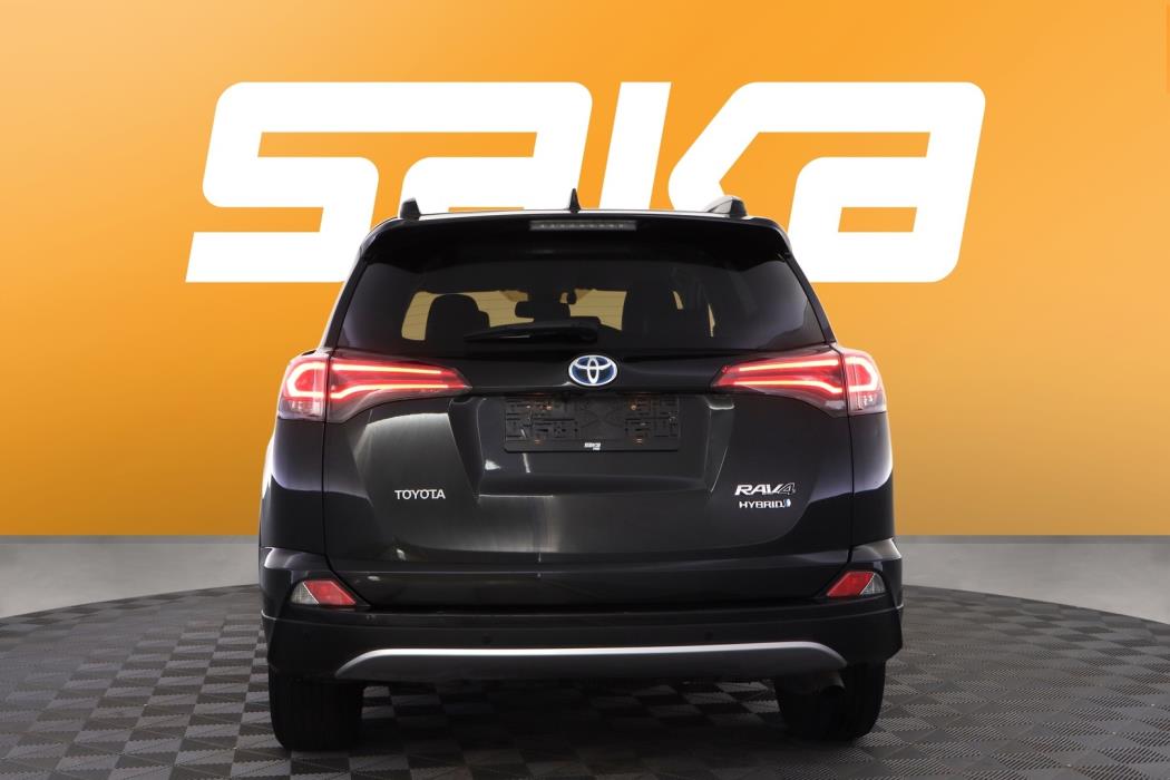 TOYOTA RAV4 2017