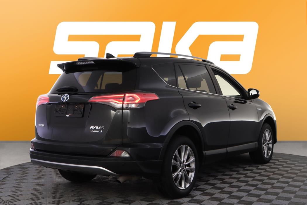 TOYOTA RAV4 2017