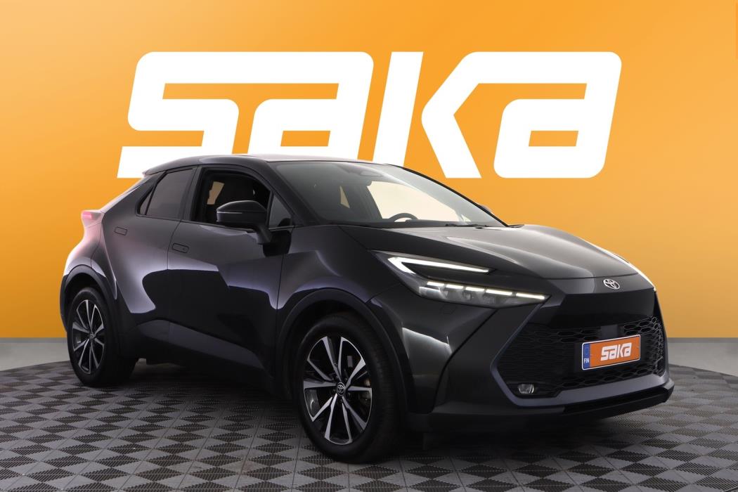 TOYOTA C-HR 2024