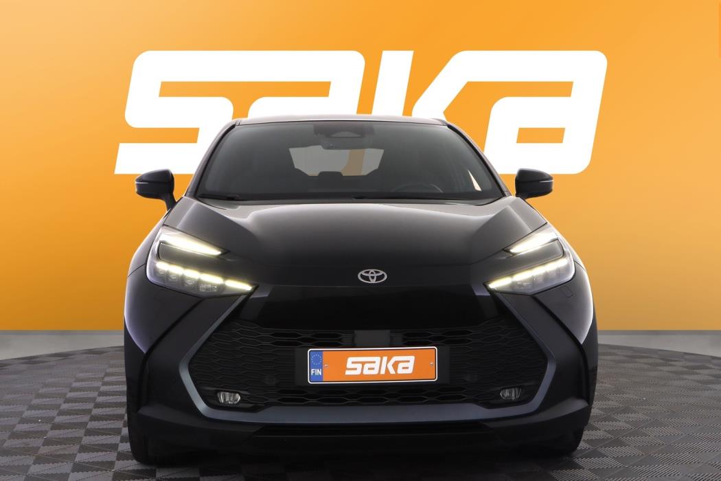 TOYOTA C-HR 2024