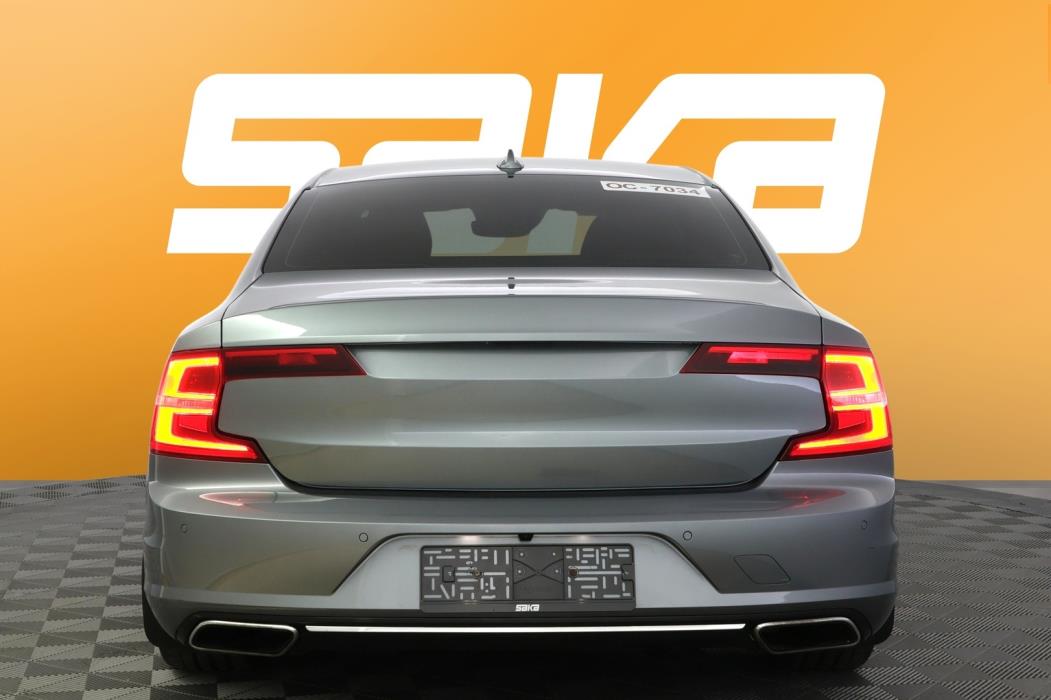 VOLVO S90 2017