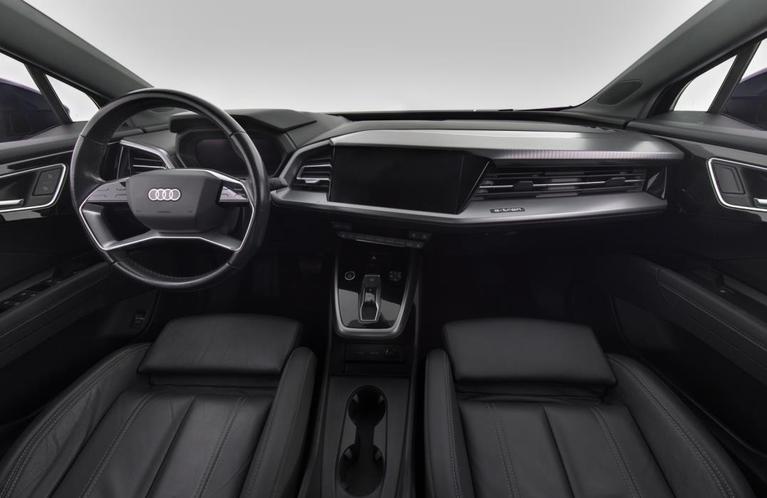 AUDI Q4 e-tron 2022