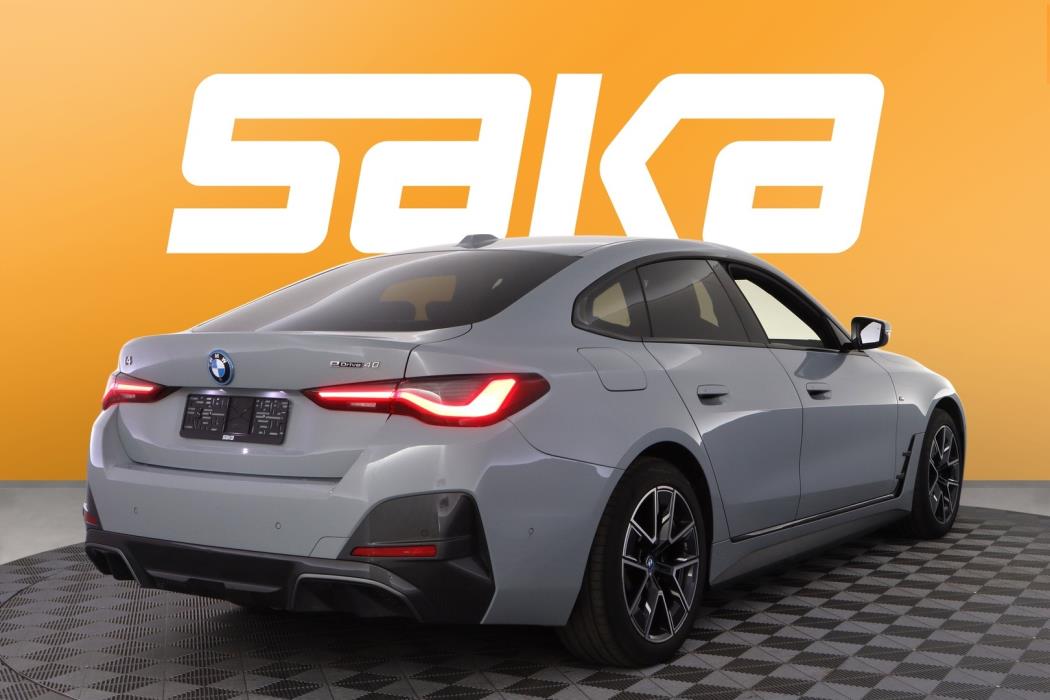 BMW i4 2022