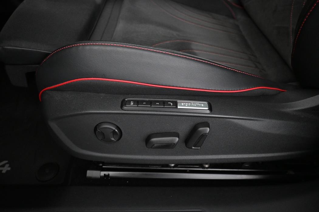 VOLKSWAGEN ID.4 2023