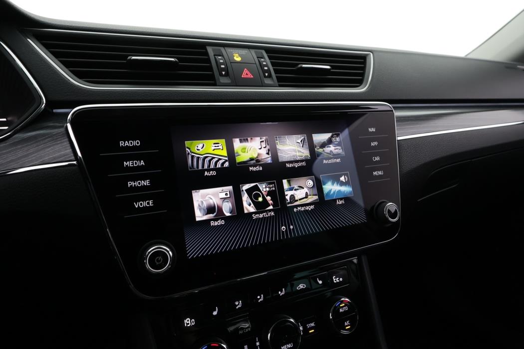 SKODA Superb 2023