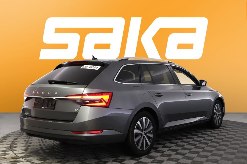 SKODA Superb 2023