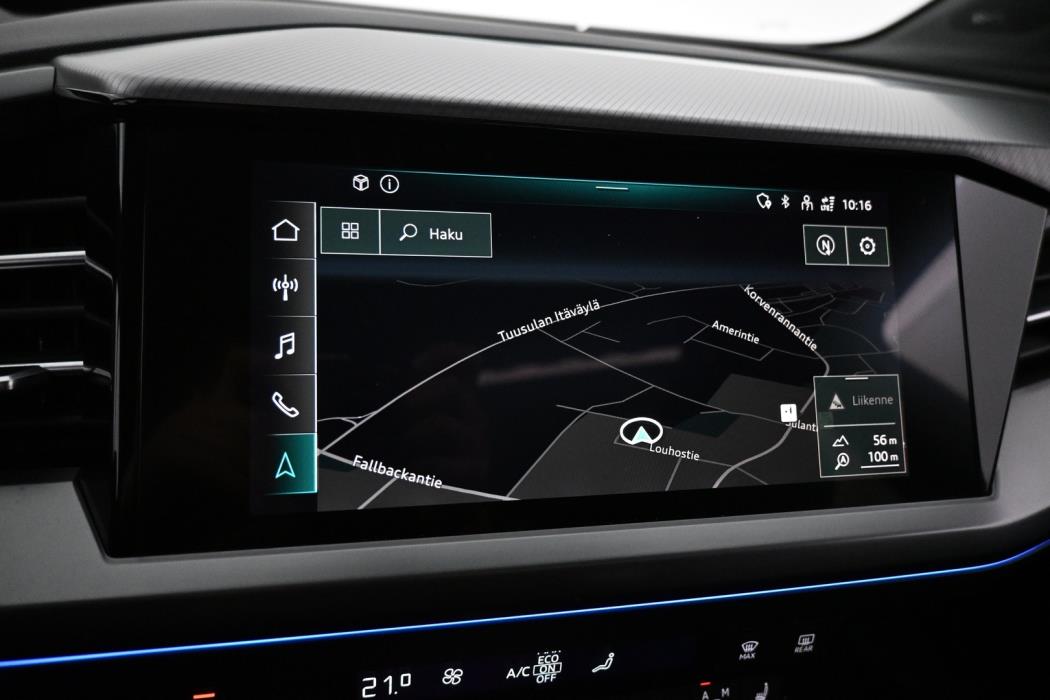 AUDI Q4 e-tron 2022