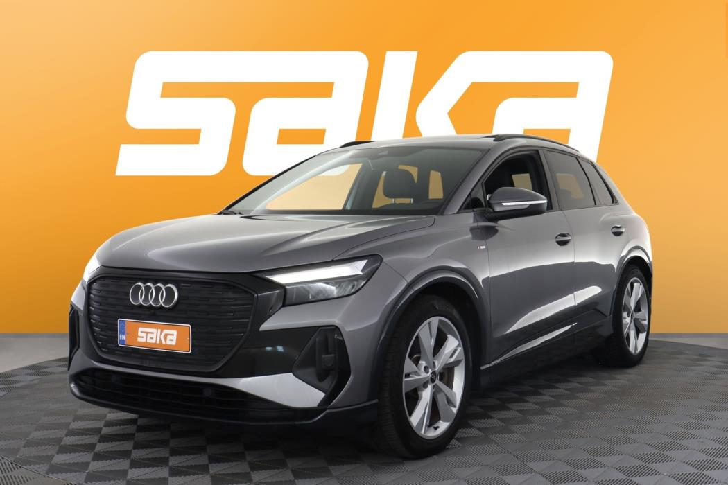 AUDI Q4 e-tron 2022