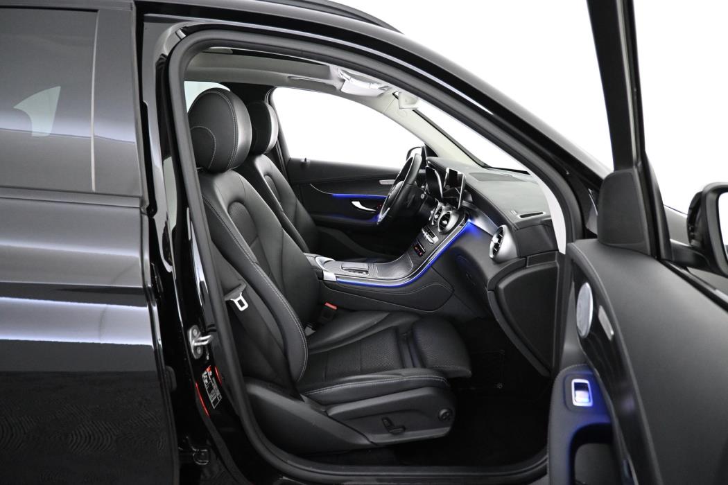 MERCEDES-BENZ GLC 2020