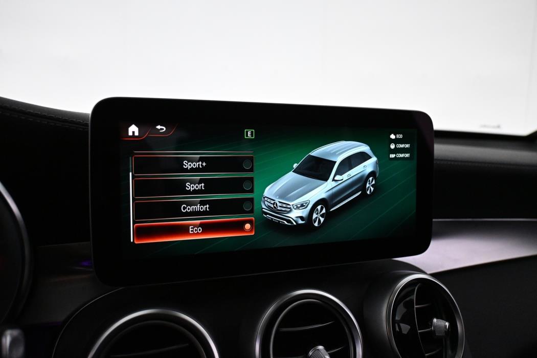 MERCEDES-BENZ GLC 2020