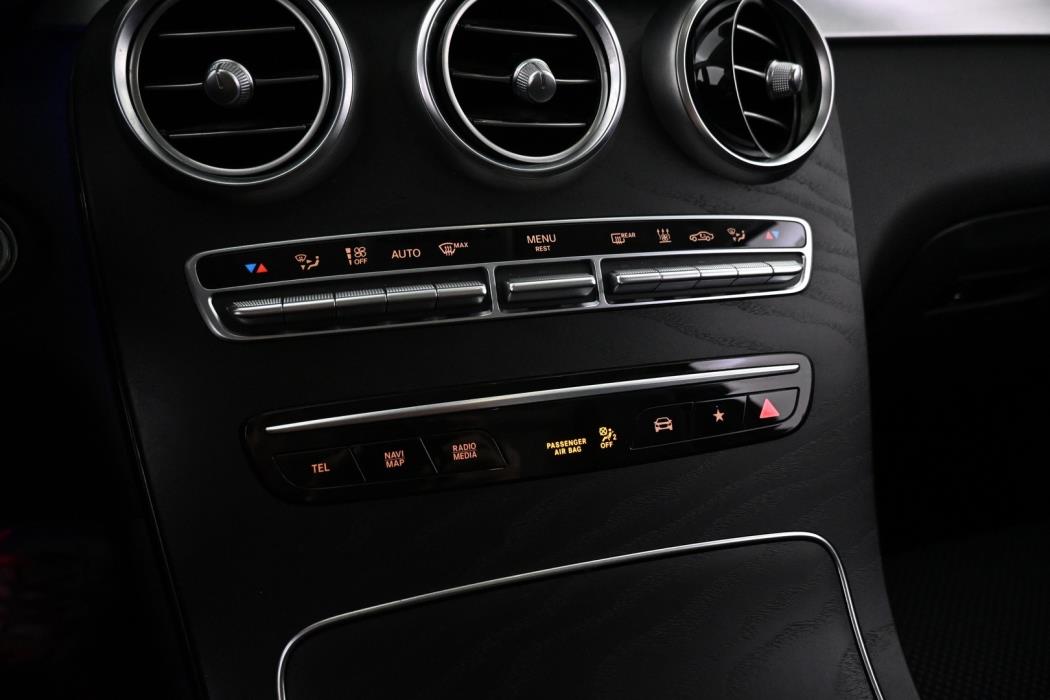 MERCEDES-BENZ GLC 2020