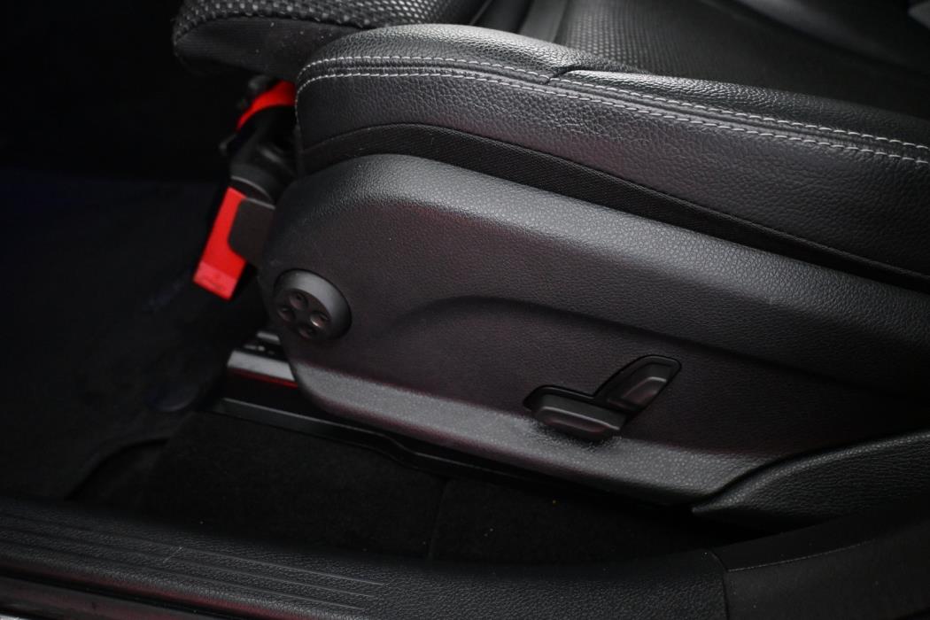 MERCEDES-BENZ GLC 2020