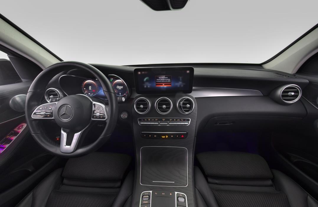 MERCEDES-BENZ GLC 2020