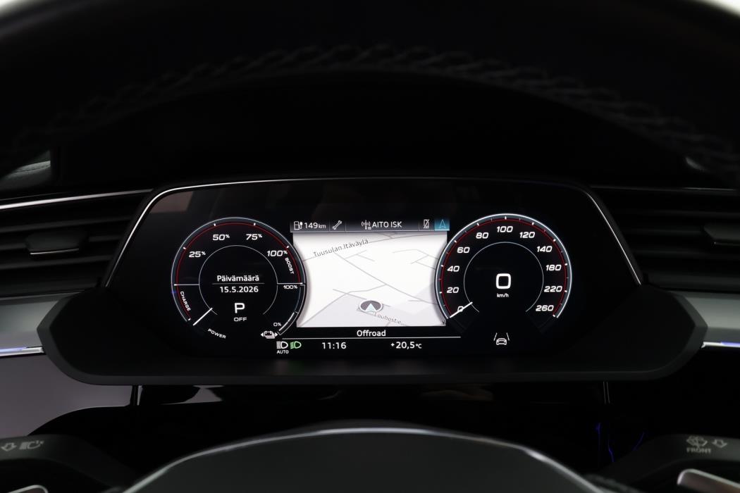 AUDI e-tron 2022