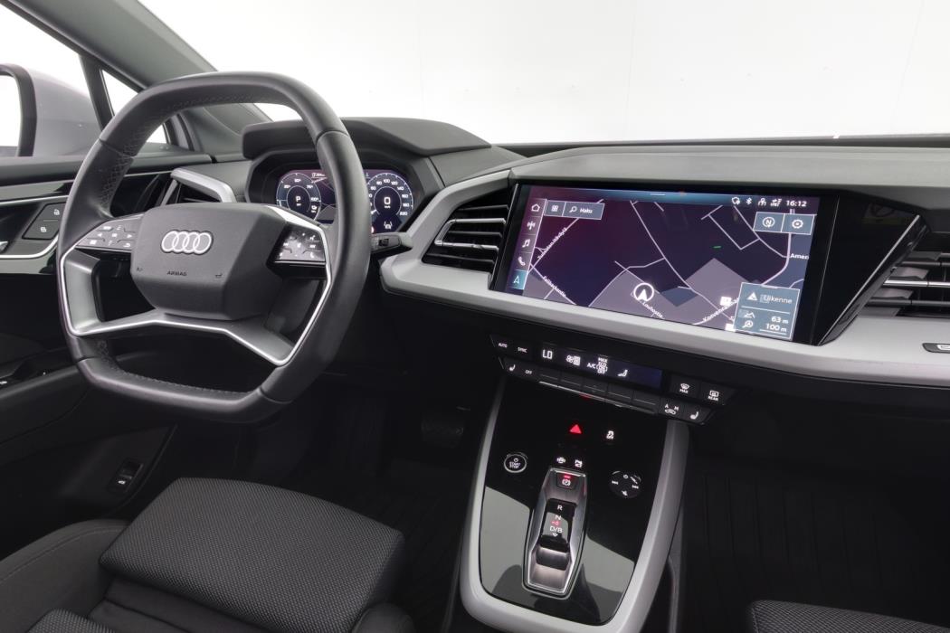 AUDI Q4 e-tron 2023