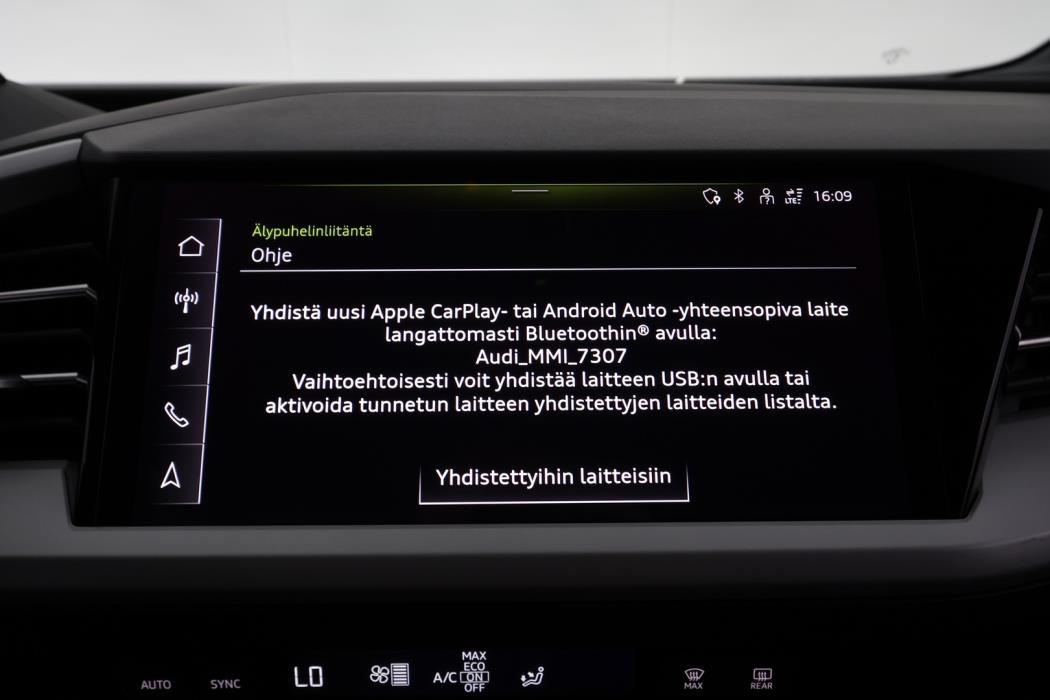 AUDI Q4 e-tron 2023