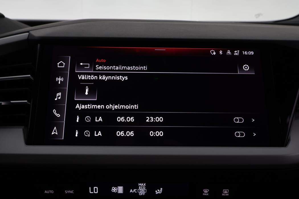 AUDI Q4 e-tron 2023