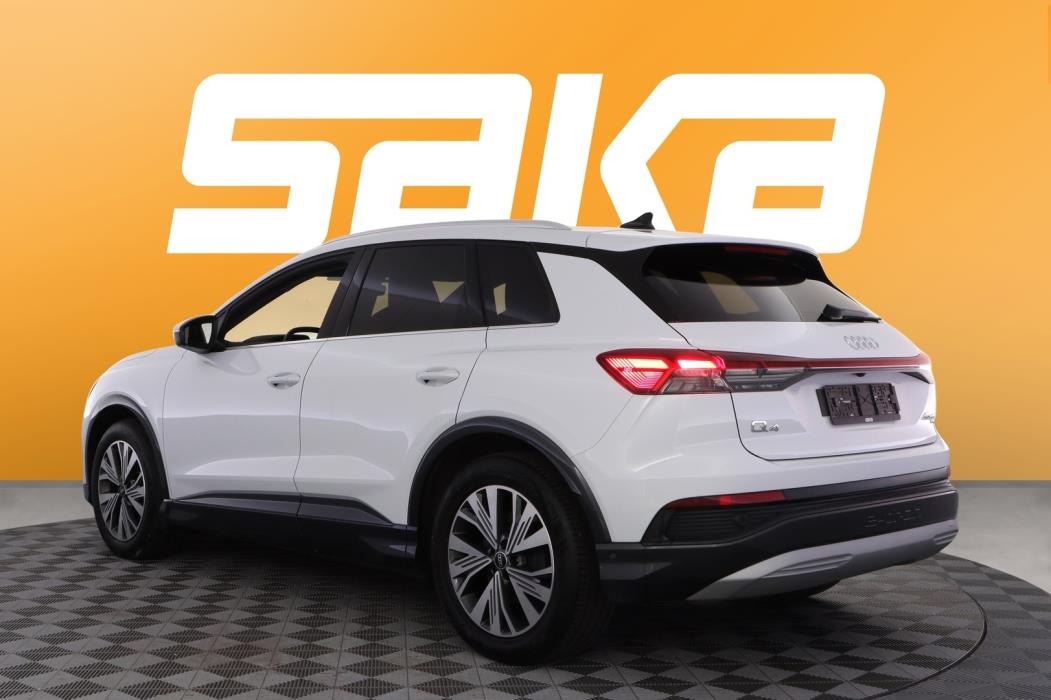 AUDI Q4 e-tron 2023