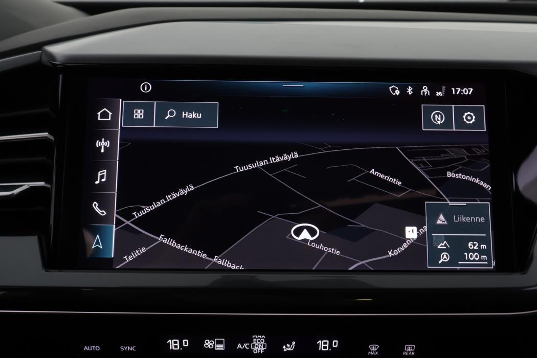 AUDI Q4 e-tron 2022