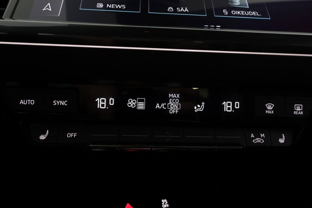 AUDI Q4 e-tron 2022