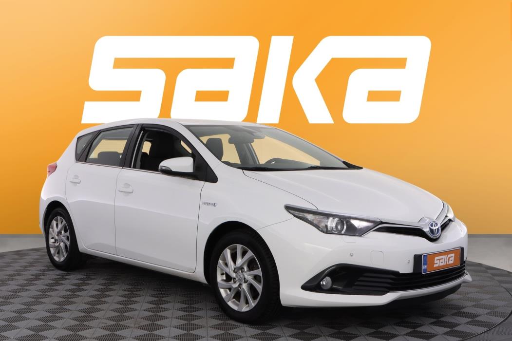 TOYOTA Auris 2017