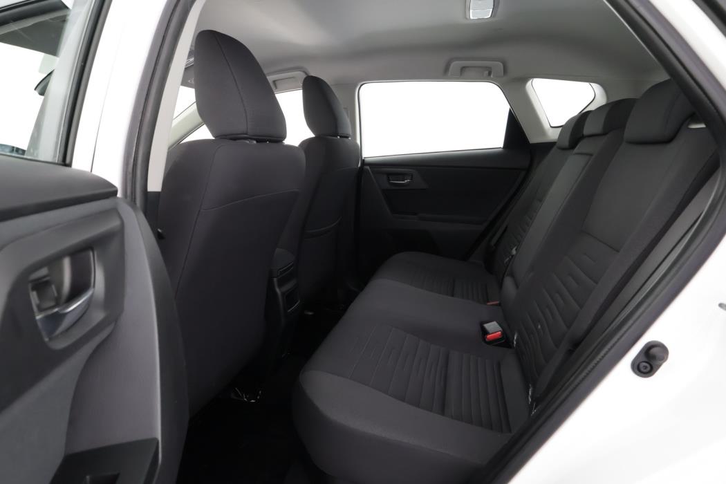 TOYOTA Auris 2017