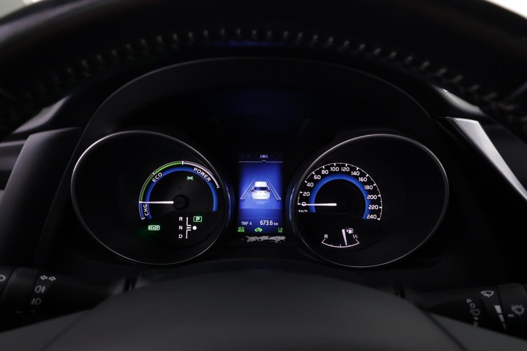 TOYOTA Auris 2017