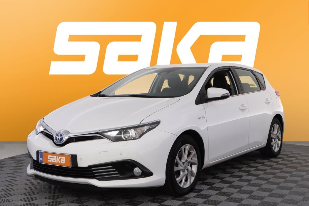 TOYOTA Auris 2017